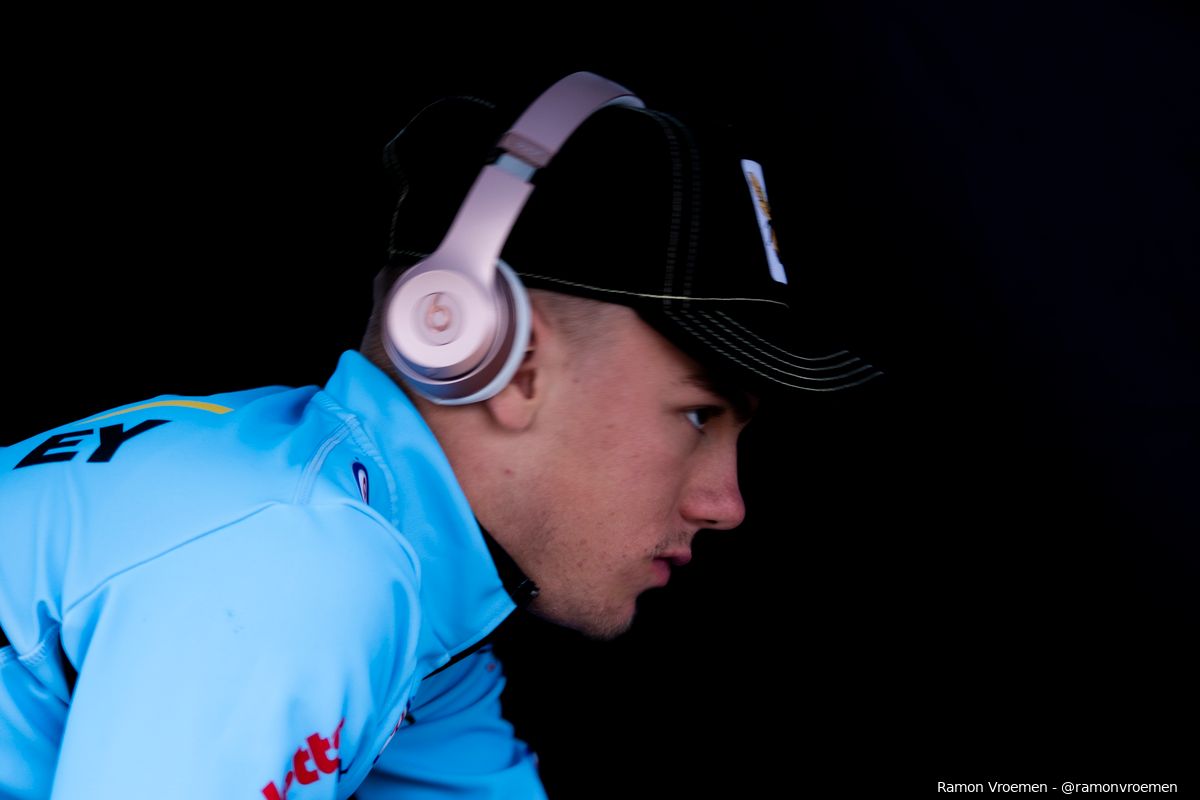 The beautiful story behind cycling gem Thibau Nys: "Somehow, he manages to get away with that"