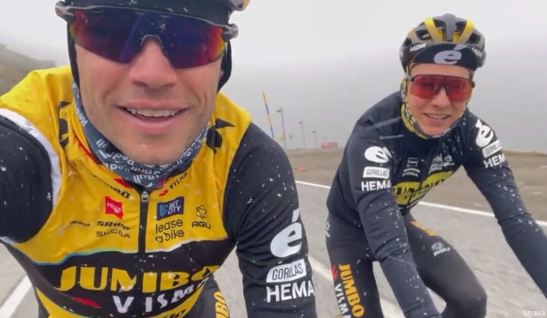 Interview | Van Aert himself chose "extra challenge" at 3,000 meters: "Managed everything, but with a raincoat on"