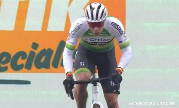 Sweeck, on behalf of the establishment, deeply impressed by Thibau Nys' rise: "He made the biggest leap out of everyone"